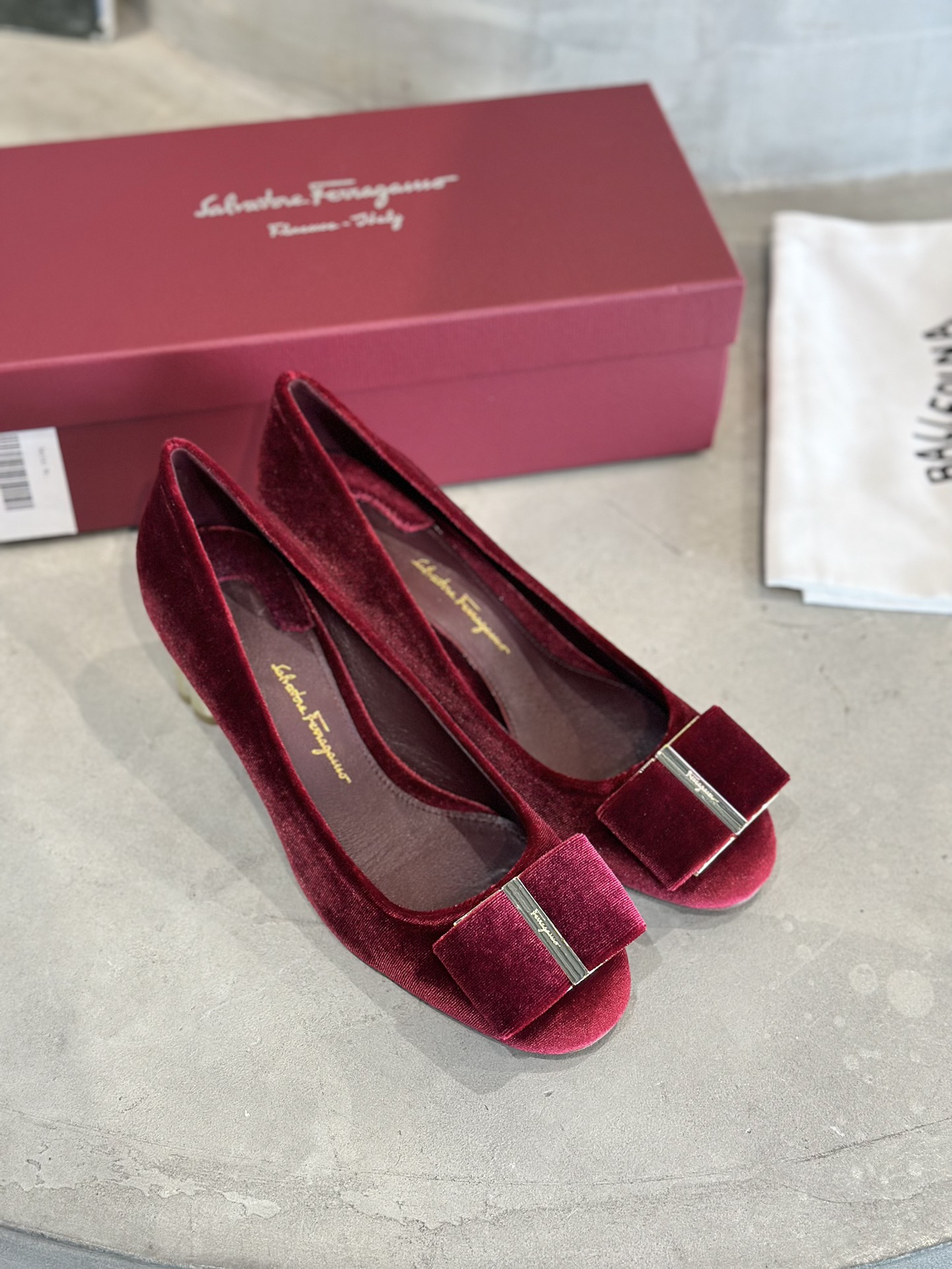Women's high heels